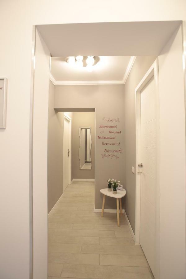 Live Bucharest Apartamento Exterior foto